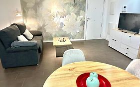 Coello31 - Apartamento céntrico y tranquilo, con piscina y parking